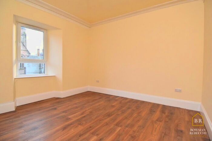 2 Bedroom Flat To Rent In Kelly Street, Inverclyde, Greenock, PA16