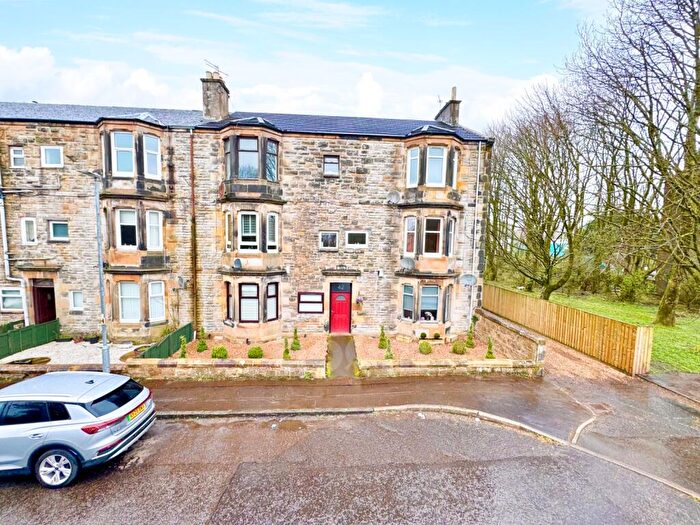 2 Bedroom Flat For Sale In Knoxville Road, Kilbirnie, KA25