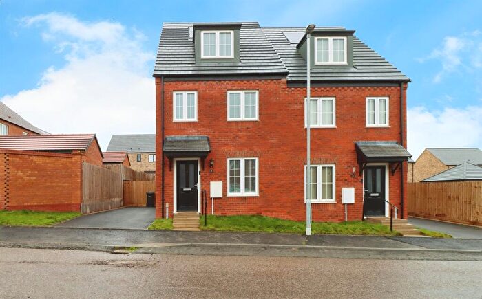 3 Bedroom Semi-Detached House For Sale In Mistletoe Gardens, Corby, NN17