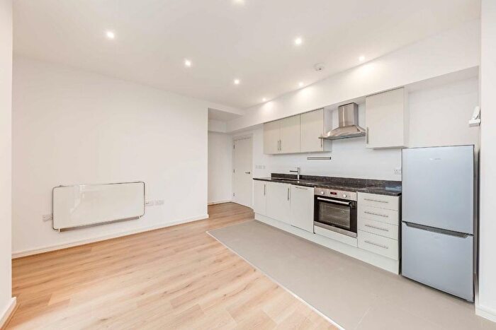 1 Bedroom Flat To Rent In Elm Grove, London, SW19