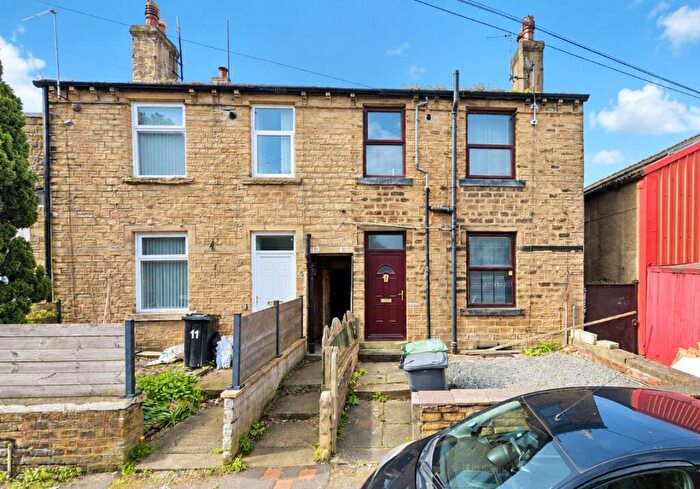 2 Bedroom Terraced House For Sale In Fair Street, Huddersfield, West Yorkshire, HD1