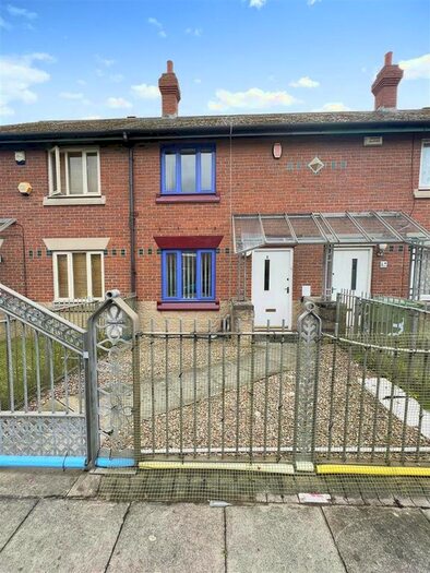 2 Bedroom Detached House To Rent In Duncombe Road, Middlesbrough, North Yorkshire, TS4