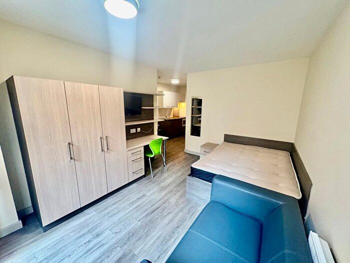 Studio To Rent In Hounds Gate, Nottingham, NG1