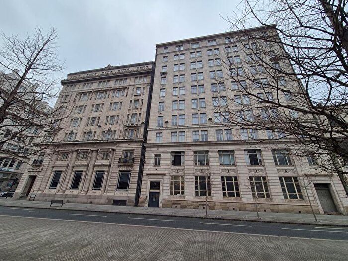1 Bedroom Apartment For Sale In The Strand, Liverpool, L2