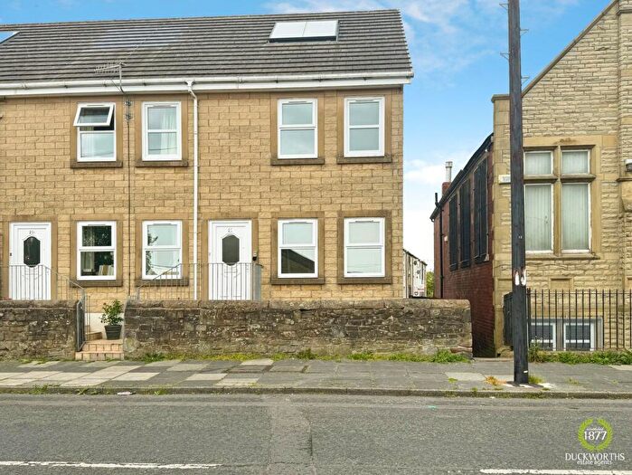 3 Bedroom End Of Terrace House For Sale In Lowerhouse Lane, Burnley, BB12