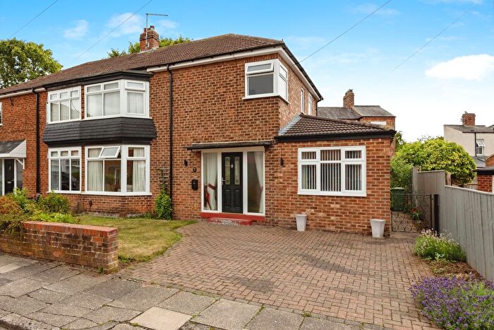 4 Bedroom Semi-Detached House For Sale In Sunny Side Grove, Stockton-On-Tees, Durham, TS18