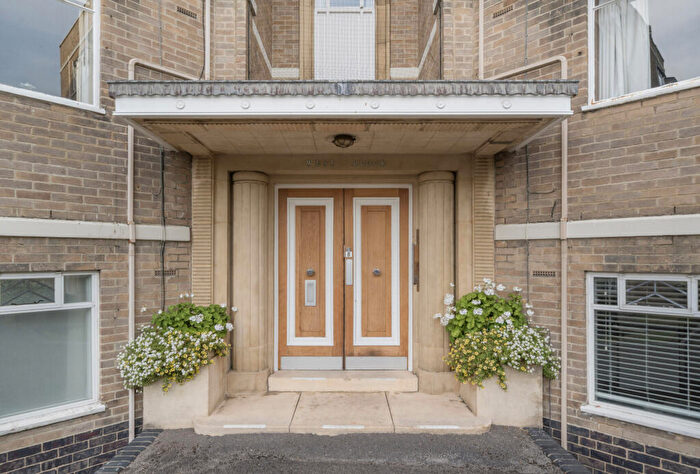 3 Bedroom Penthouse For Sale In Suffolk Square, Cheltenham, Gloucestershire, GL50