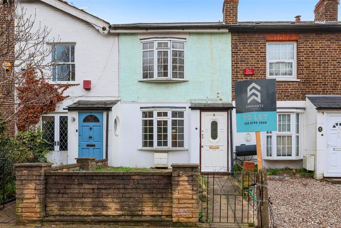 2 Bedroom Terraced House To Rent In Mountfield Road, London, W5