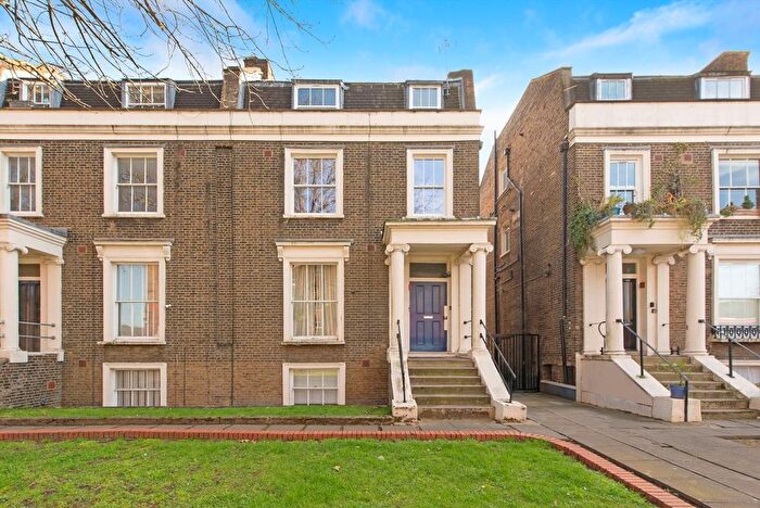 2 Bedroom Flat For Sale In Dalston Lane, Hackney, E8