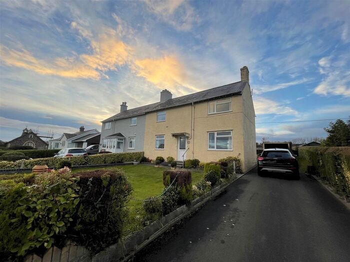 3 Bedroom Semi-Detached House For Sale In Blaenplwyf, Aberystwyth, SY23
