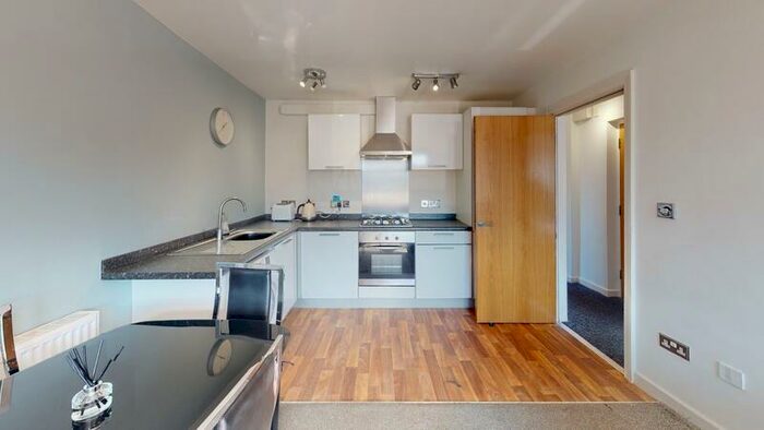 2 Bedroom Flat To Rent In Causeway Head Road, Dore, Sheffield, S17