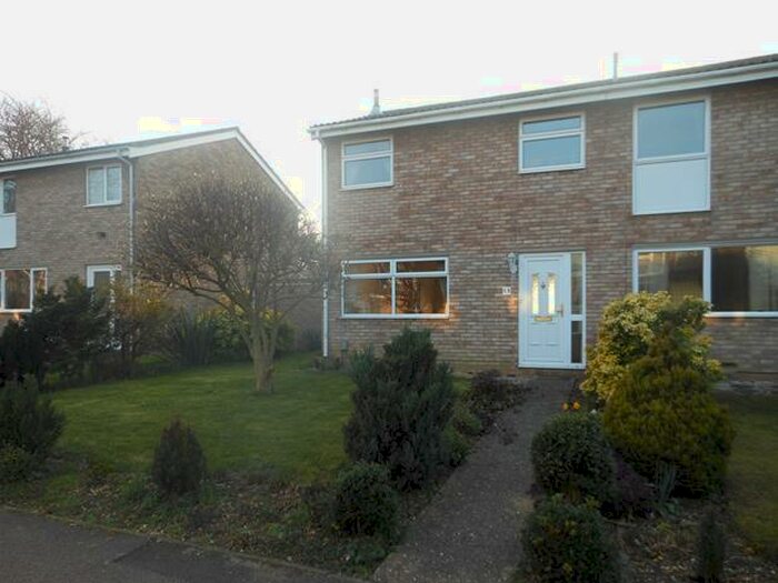 3 Bedroom Semi-Detached House To Rent In Westdale Walk, Kempston, MK42