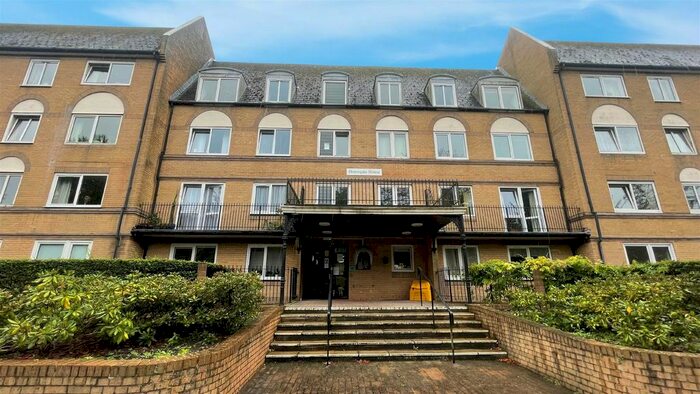 1 Bedroom Flat To Rent In The Avenue, Eastbourne, BN21