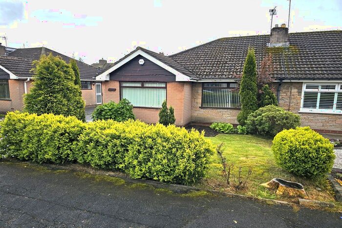 3 Bedroom Semi-Detached Bungalow To Rent In Windlehurst Drive, Worsley, Manchester, M28