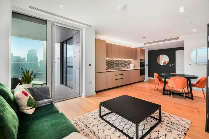 2 Bedroom Flat To Rent In City Road, London, EC1V