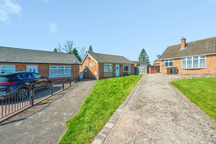 3 Bedroom Detached Bungalow For Sale In Oakridge, Derby, DE21