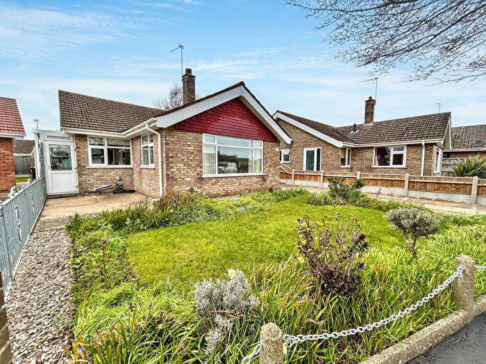 2 Bedroom Detached Bungalow For Sale In Hill Avenue, Gorleston, NR31