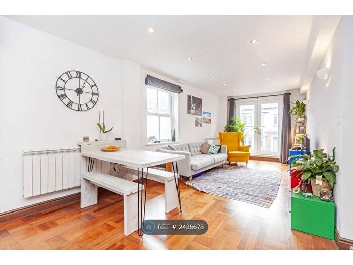 2 Bedroom Flat To Rent In Wyatt Park Road, London, SW2