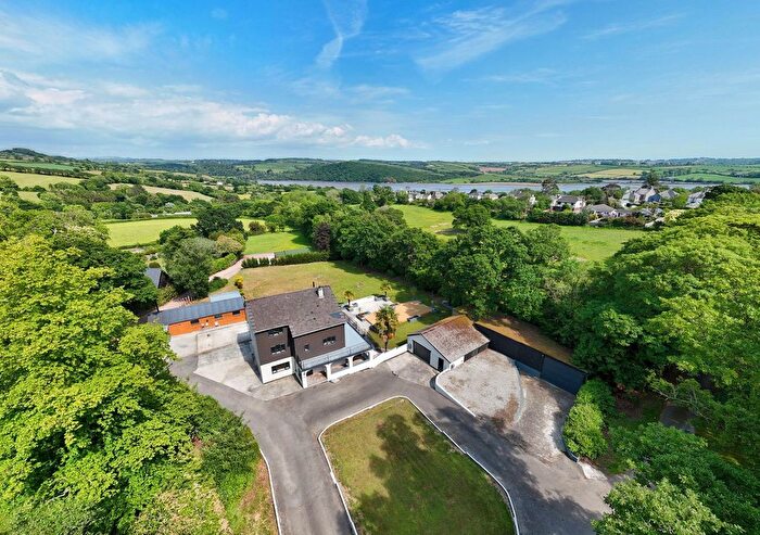 4 Bedroom Detached House For Sale In Station Road, Bere Ferrers, Devon, PL20