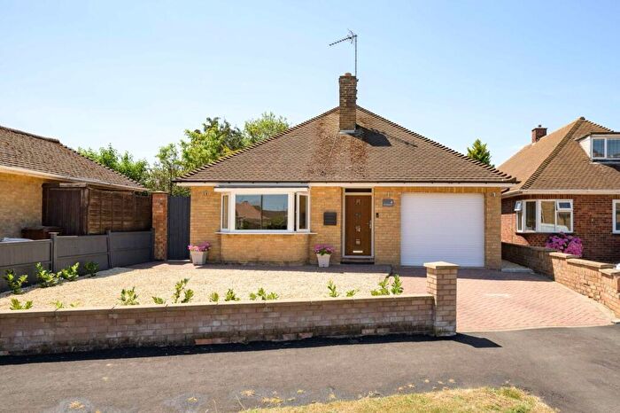 3 Bedroom Detached Bungalow For Sale In Toll House Road, Orton Longueville, PE2