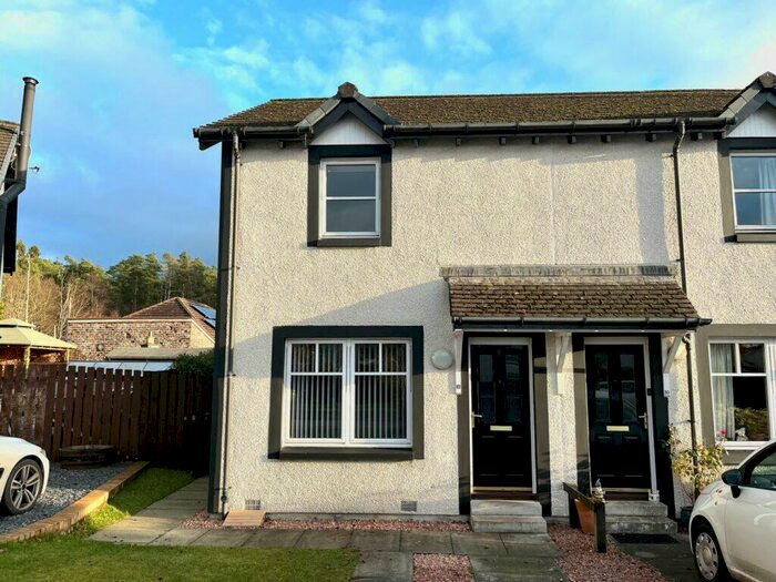 2 Bedroom Semi-Detached House To Rent In Glengyle Place, Callander, FK17