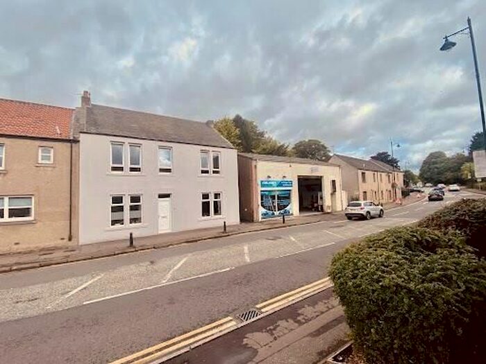 3 Bedroom Flat To Rent In Blackness Road, Linlithgow, EH49