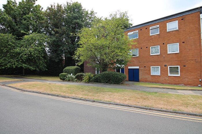 1 Bedroom Flat For Sale In Hackness Road, Chorlton, Manchester., M21