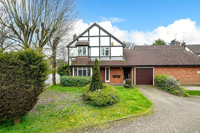 3 Bedroom Detached House To Rent In Trinity Walk, Hemel Hempstead, HP2