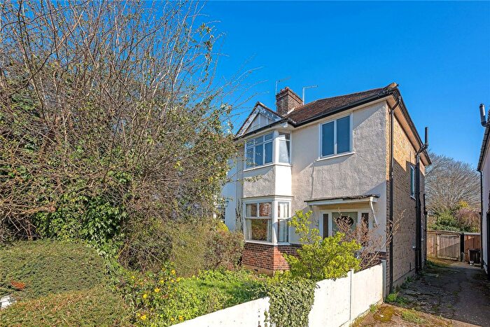 4 Bedroom Semi Detached House For Sale In Grove Park Road, London, W4