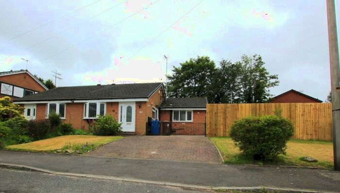 3 Bedroom Bungalow To Rent In Plantation Road, Livesey, Blackburn, BB2