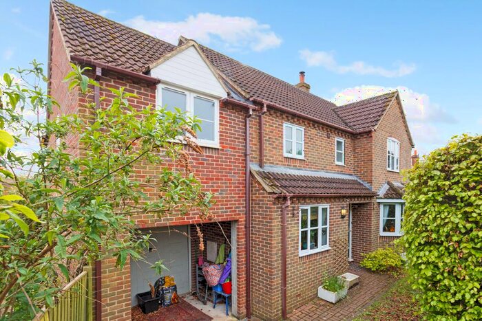 1 Bedroom Detached House For Sale In Coster View, Great Bedwyn, SN8