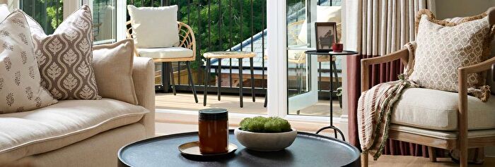 2 Bedroom Flat For Sale In Cranleigh, Cranleigh, GU6