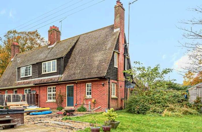 3 Bedroom Property For Sale In 6 Pennys Lane, Cranborne, Wimborne, BH21