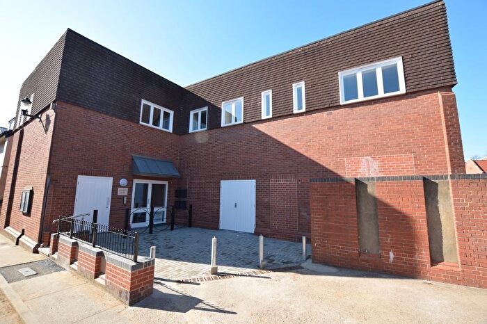 1 Bedroom Flat To Rent In New Street, Woodbridge, Suffolk, IP12