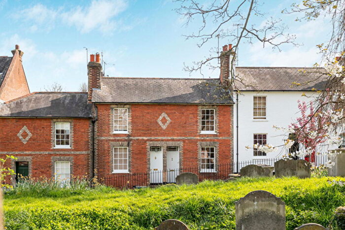 2 Bedroom Terraced House For Sale In Trinity Churchyard, Guildford, GU1