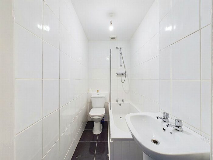 1 Bedroom Flat For Sale In Parkend Road, Saltcoats, KA21