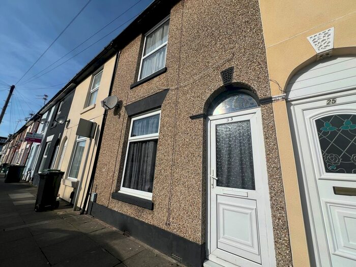 3 Bedroom Terraced House To Rent In Toronto Road, Portsmouth, PO2