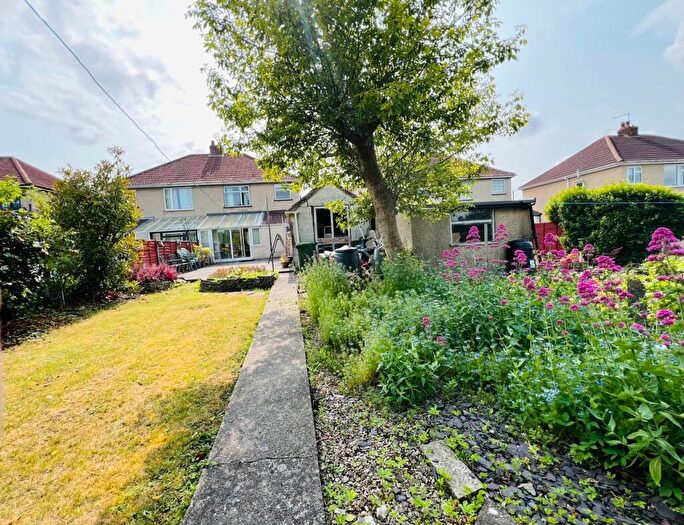 3 Bedroom Semi-Detached House For Sale In Tweeny Lane, Bristol, BS30