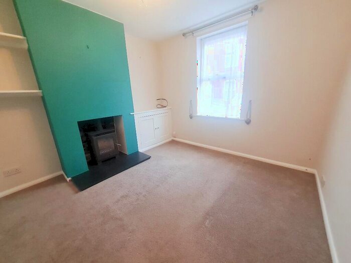 3 Bedroom Terraced House To Rent In Saville Street, Lincoln, LN5