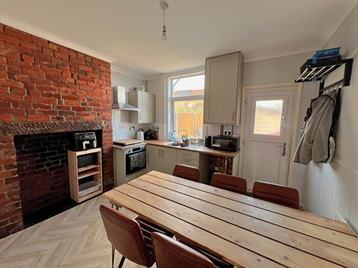 2 Bedroom Terraced House To Rent In Wadsworth Road, Bramley., S66