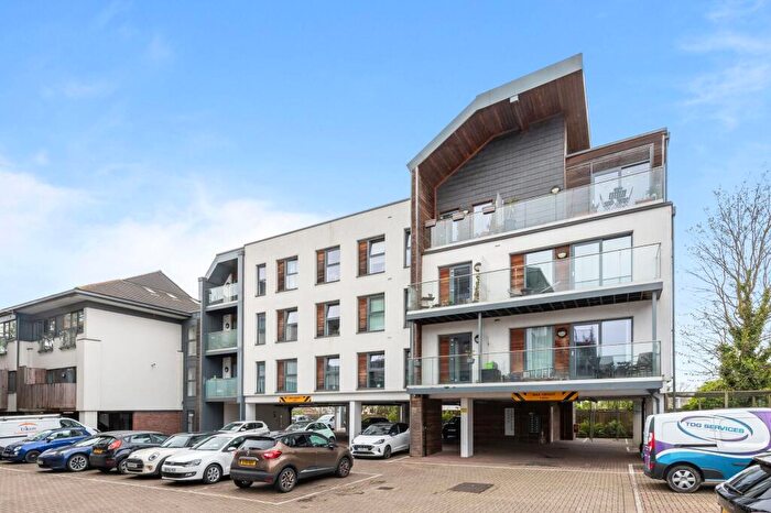1 Bedroom Flat For Sale In North Street, Horsham, RH13