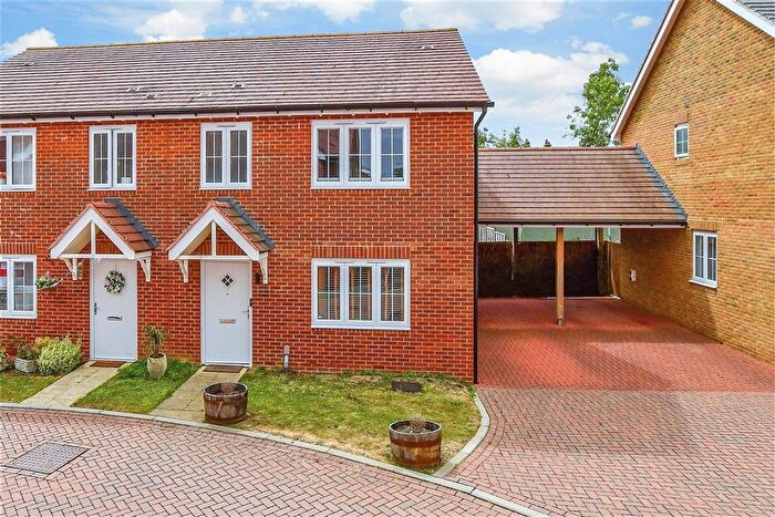 3 Bedroom Semi-Detached House For Sale In Tyler Road, Staplehurst, Kent, TN12