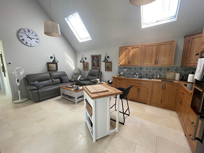 2 Bedroom House To Rent In Arbele Barn, Chapel Lane, Blean, Canterbury, Kent, CT2