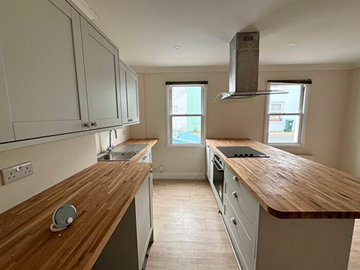 1 Bedroom Flat To Rent In Holland Street, Brighton, BN2