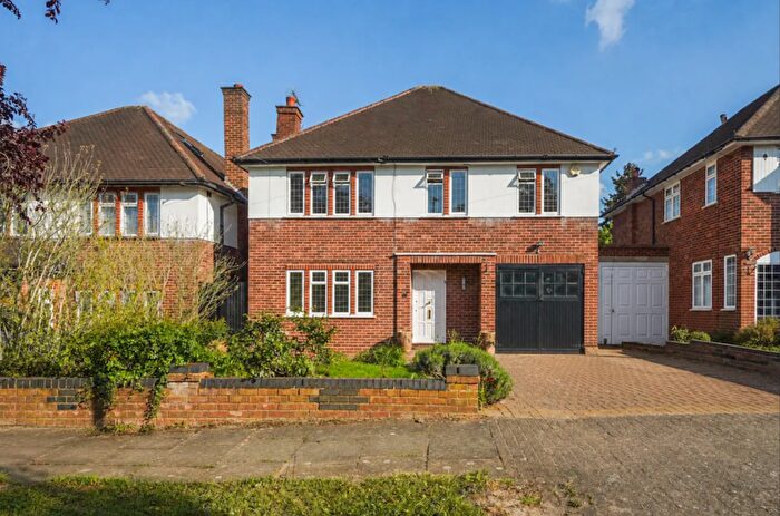 4 Bedroom Detached House For Sale In Amery Road, Harrow, HA1