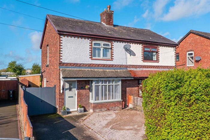 2 Bedroom Detached House For Sale In Granville Avenue, Hesketh Bank, Preston, PR4