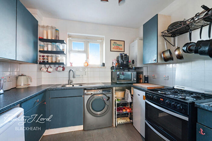 1 Bedroom Flat For Sale In Church Hill, London, SE18