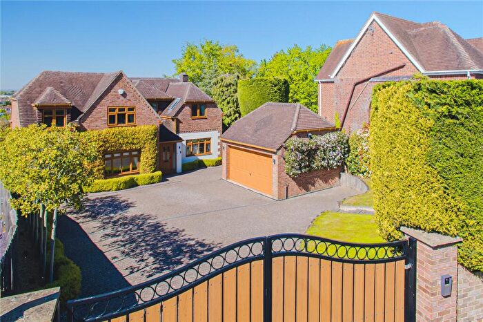 4 Bedroom Detached House For Sale In Okus Road, Old Town, Swindon, SN1