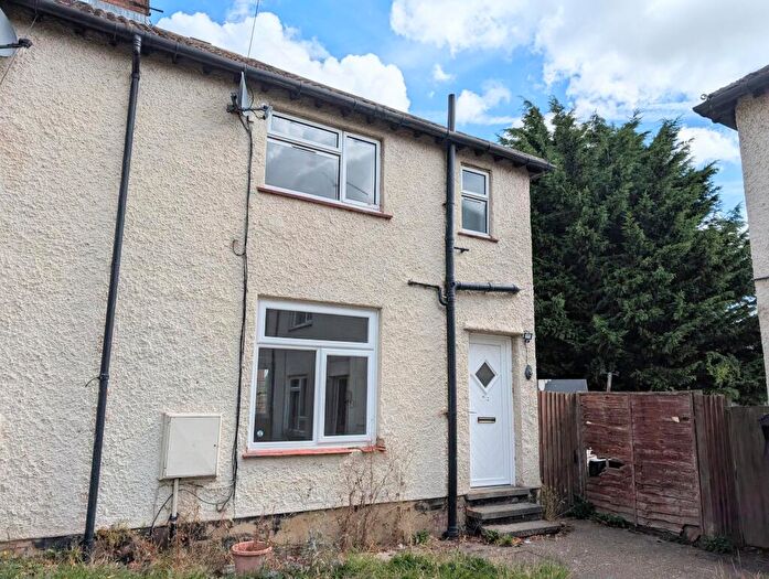 3 Bedroom Semi-Detached House To Rent In Lime Road, Kettering, NN16