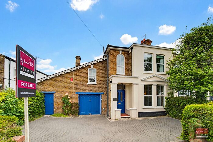 4 Bedroom Semi-Detached House For Sale In Stanwell Road, Ashford, Surrey, TW15